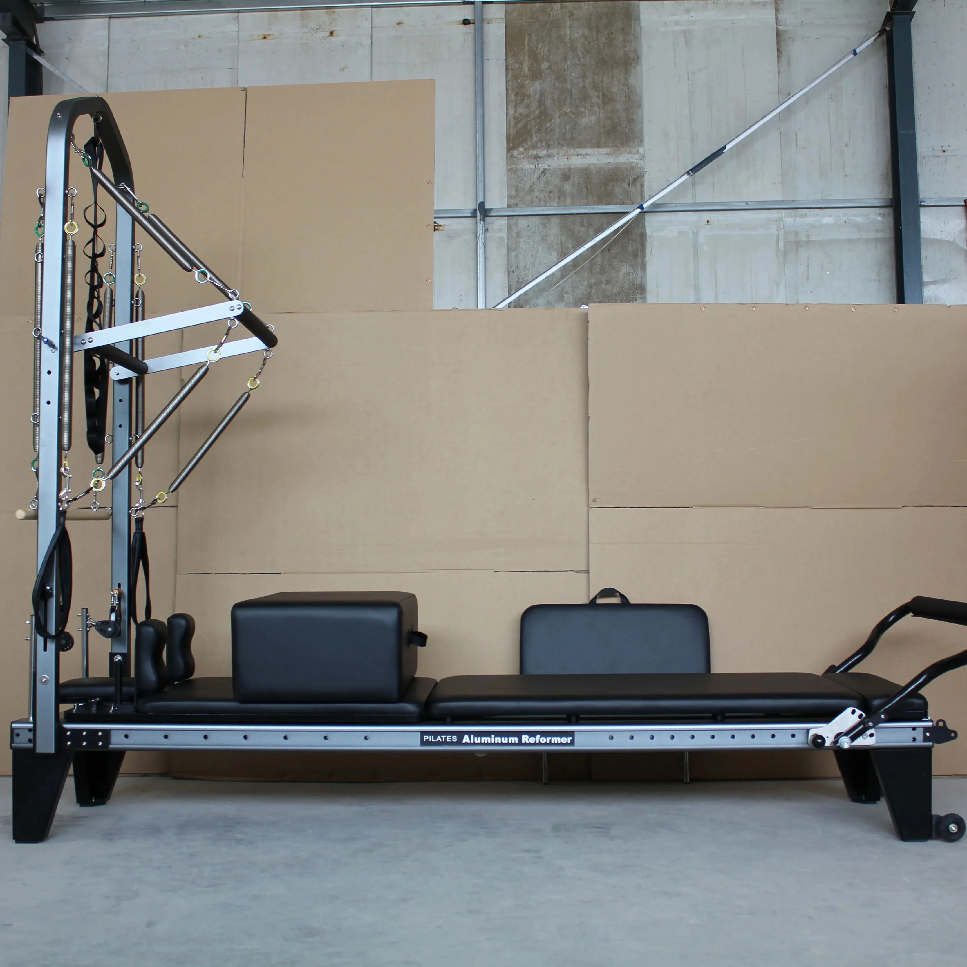 -Aluminum Half Trapeze Studio  - مراجعة Pilates Reformer Spring وسعره