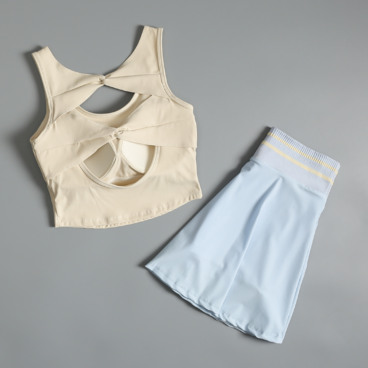 Tennis Sports Set Women's 2025 - مراجعة Pilates Yoga Morning وسعره