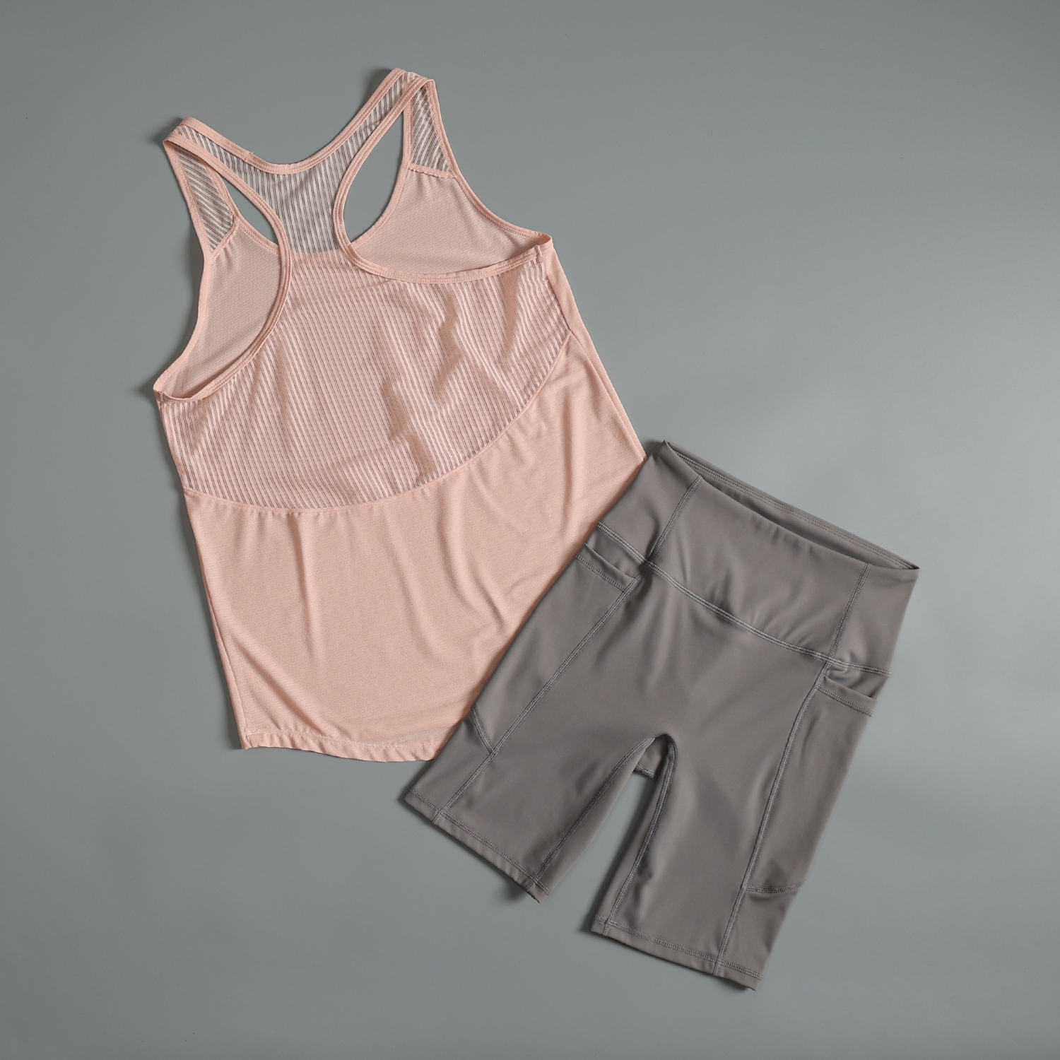 High-value sports suit for wom - مراجعة Pilates Yoga Morning وسعره
