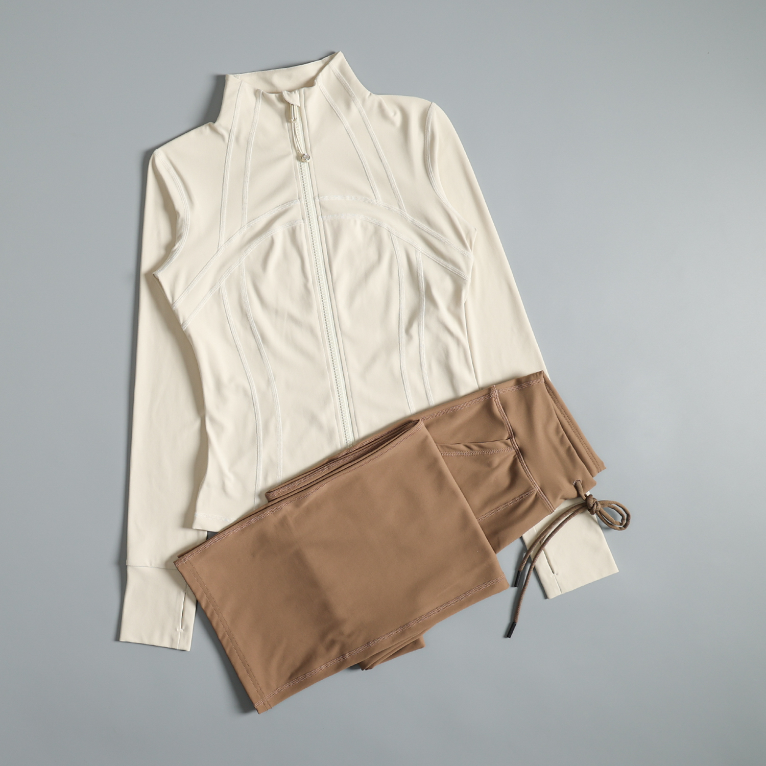 High-end yoga clothing set for - مراجعة Pilates Yoga Morning وسعره