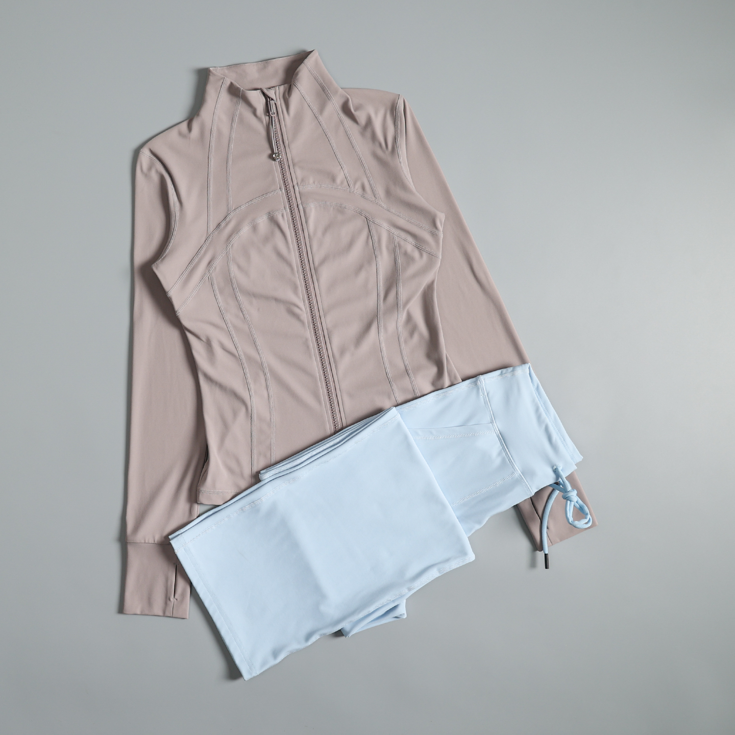 High-end yoga clothing set for - مراجعة Pilates Yoga Morning وسعره