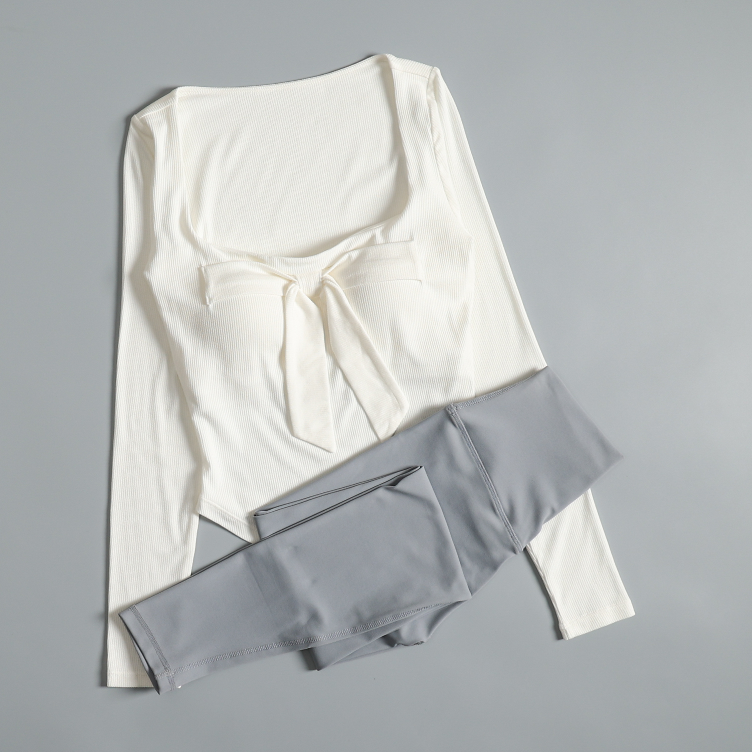 Morning running suit for women - مراجعة Pilates Yoga Morning وسعره
