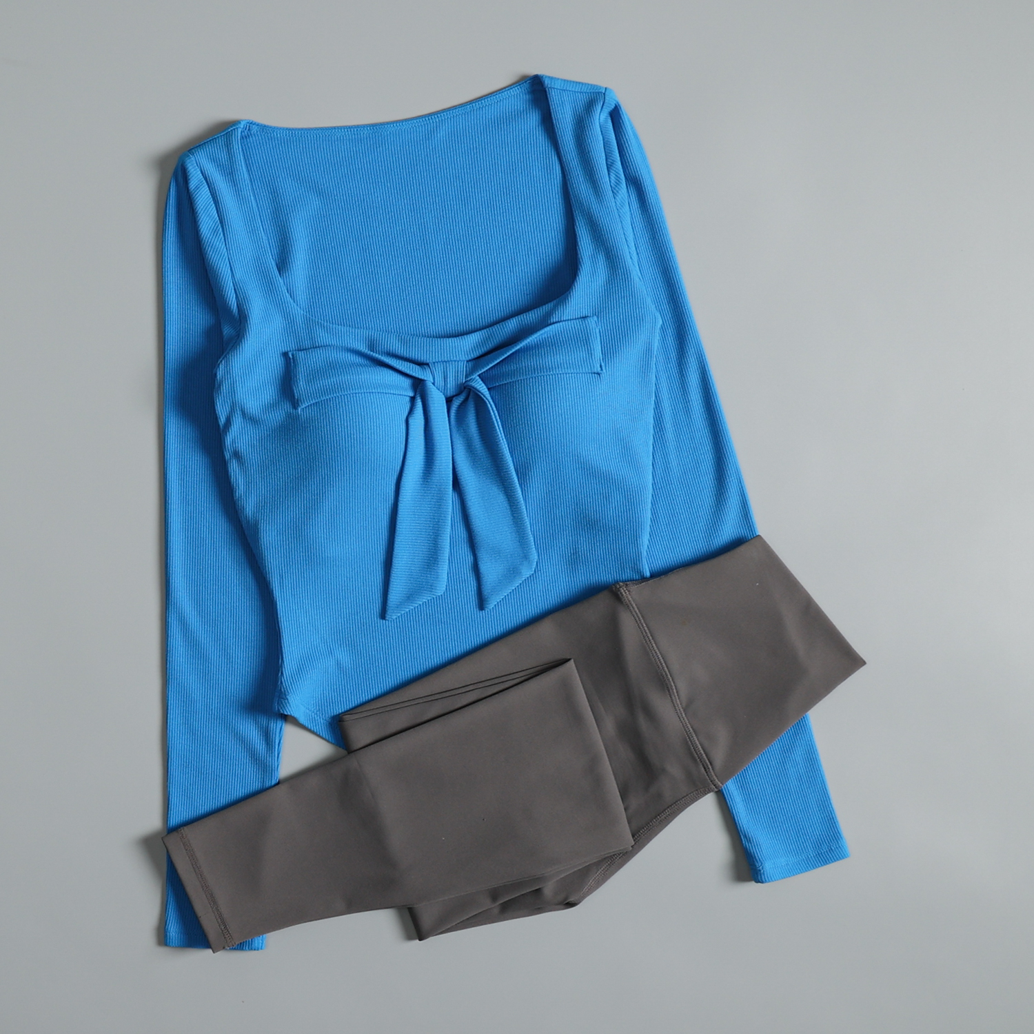 Morning running suit for women - مراجعة Pilates Yoga Morning وسعره