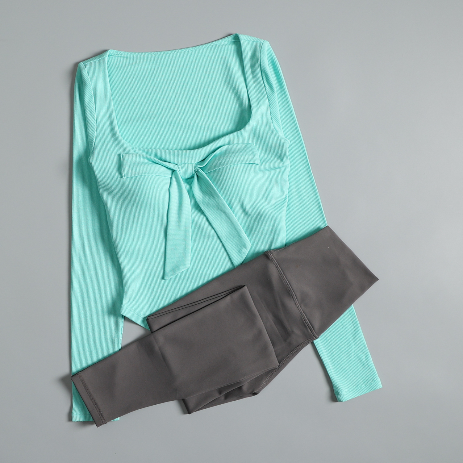 Morning running suit for women - مراجعة Pilates Yoga Morning وسعره